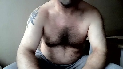 Oscarr5 live cam on Cam4
