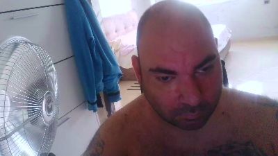 Osimhen89 live cam on Cam4