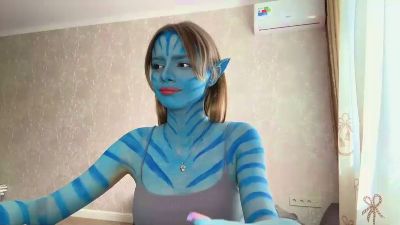 OuidaWilfong live cam on Cam4