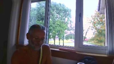 P0ppermeup live cam on Cam4