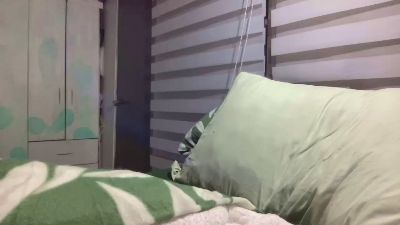 P3l1rr0j4_01 live cam on Cam4