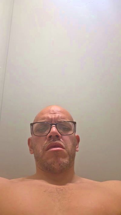 PELACALENTON live cam on Cam4