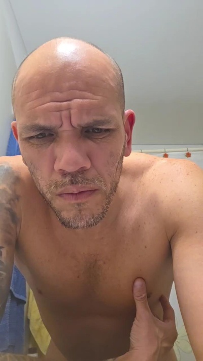 PELACALENTON live cam on Cam4