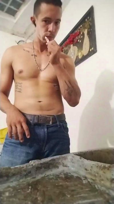 PILDORAADICTIVA live cam on Cam4