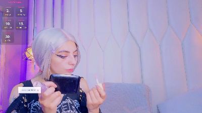 PINKY_DOLL777 live cam on Cam4