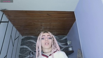 PINKY_DOLL777 live cam on Cam4