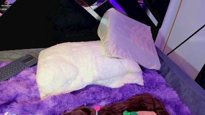 PINKY_DOLL777 live cam on Cam4