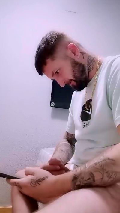 PRIVADOSricosXL live cam on Cam4