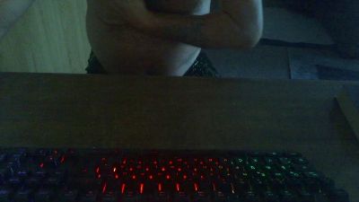 PULLIMEN live cam on Cam4
