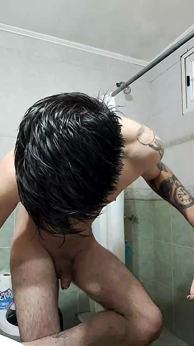 Pabloxx24 live cam on Cam4