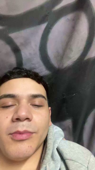 Pablsdk24 live cam on UnifiedCams