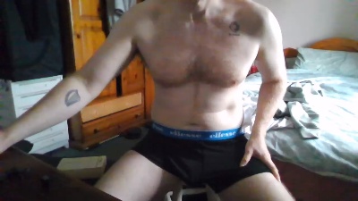Padwell420 live cam on Cam4