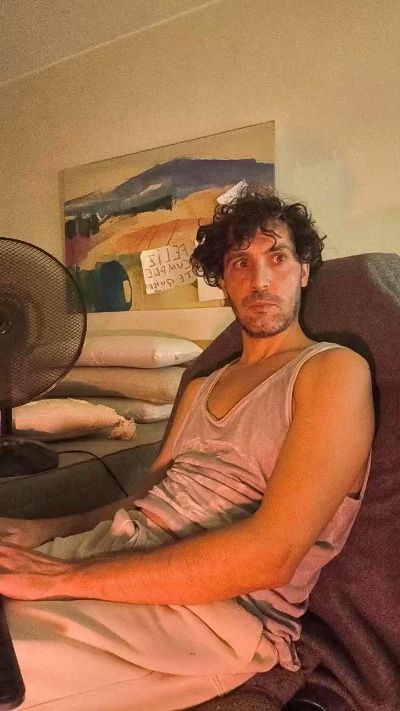 Pajaritotriste live cam on Cam4