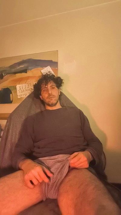 Pajaritotriste live cam on Cam4