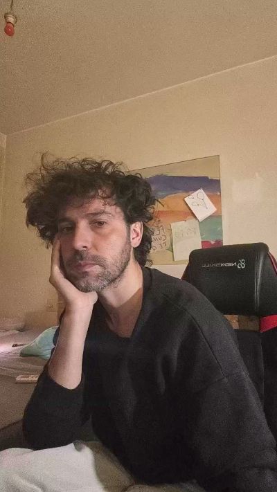 Pajaritotriste live cam on Cam4