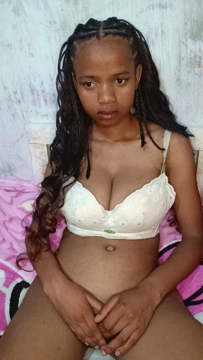 PalomaG live cam on Cam4
