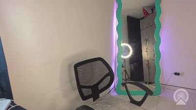 Palomahot07 live cam on Cam4