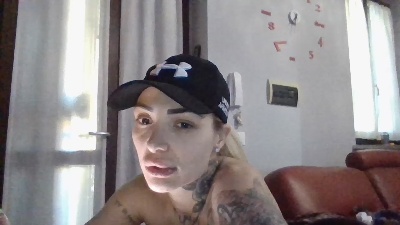 PamelaPam95 live cam on Cam4