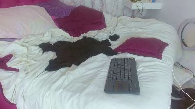 Pantera_White live cam on Cam4