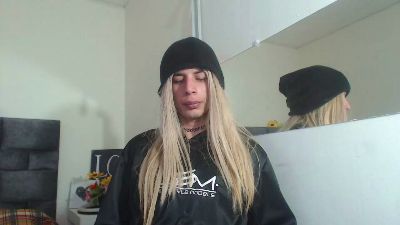 Pantera_White live cam on Cam4