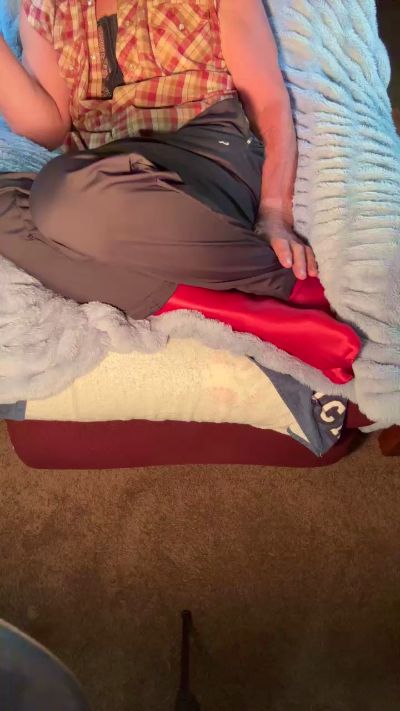 Pantythong live cam on Cam4