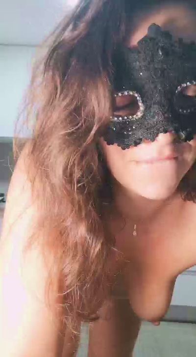 adult sex webcam Paola 1985