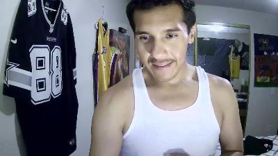 PapiGuapo_1_hot live cam on Cam4