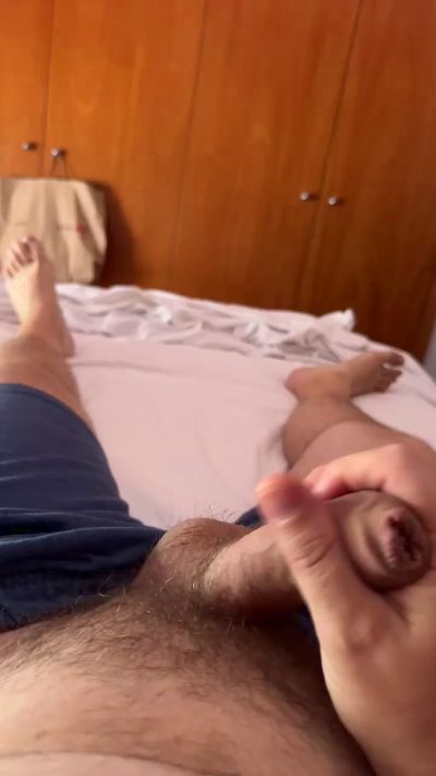 Papi_cat live cam on Cam4