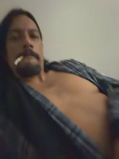 Papiiii799 live cam on Cam4