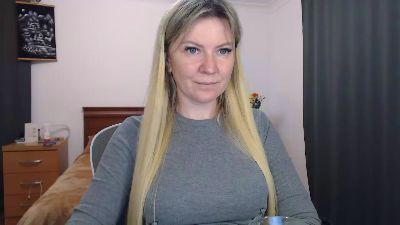 ParadiseAlina live cam on Cam4