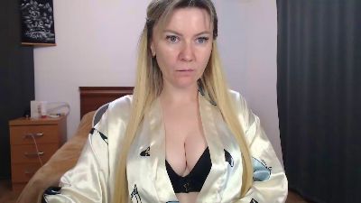 ParadiseAlina live cam on Cam4