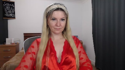 ParadiseAlina live cam on Cam4