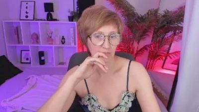 ParisCherry live cam on Cam4
