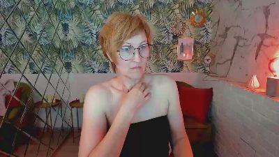 ParisCherry live cam on Cam4