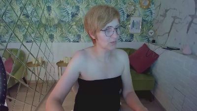 ParisCherry live cam on Cam4
