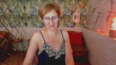 ParisCherry live cam on Cam4