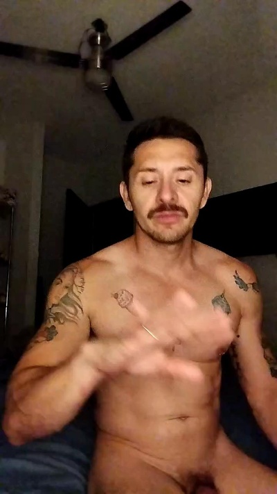 Patito_de_hule live cam on Cam4