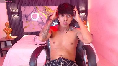 Patrick_James20 live cam on Cam4
