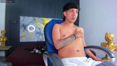 Patrick_James20 live cam on Cam4