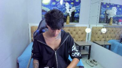 Patrick_James20 live cam on Cam4