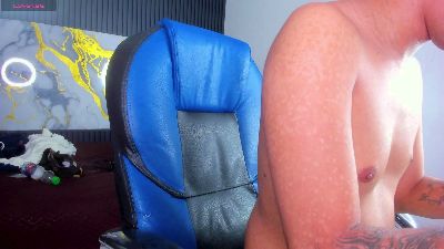 Patrick_James20 live cam on Cam4