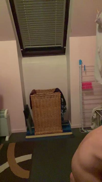 Paul_aime live male webcam from France