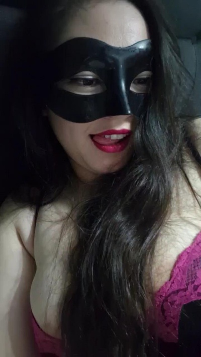 Pauliina_ live cam on Cam4