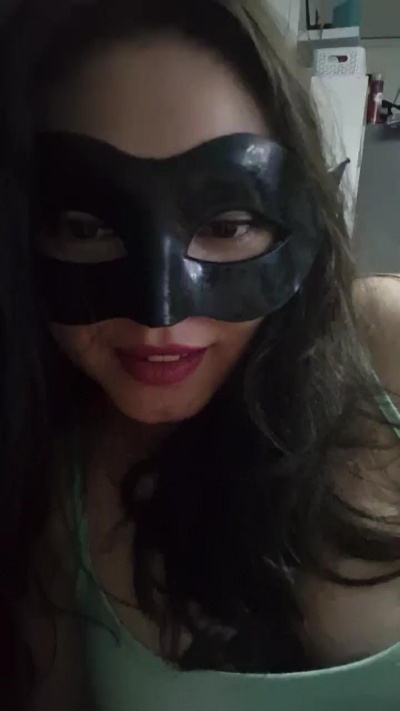 Pauliina_ live cam on Cam4