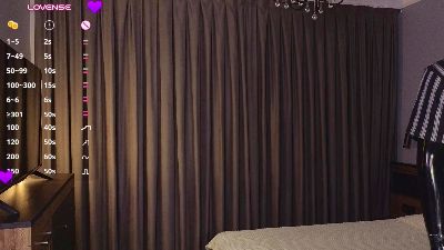 PaulinaHolloway live cam on Cam4