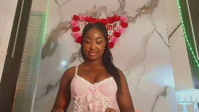 PaulineKosh live cam on Cam4