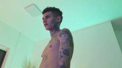Paulo_527 live cam on Cam4