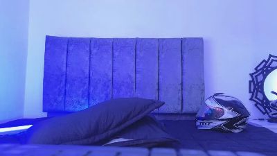 Paulo_527 live cam on Cam4