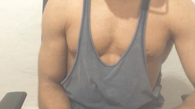 Paulotesao7 live cam on Cam4