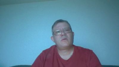 Pawelinio69 live cam on Cam4